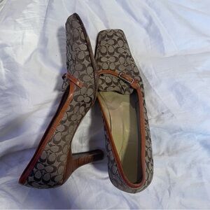 Vintage Y2K Coach Square Toe Heels